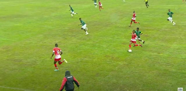 Overlapping runs by fullbacks especially on the left